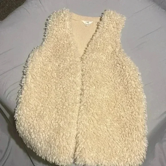 Sherpa Vest in XL Cream Terra an Sky - Picture 3 of 10